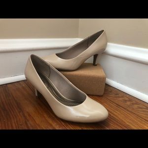 LifeStride Parigi Women’s Pump, 9M